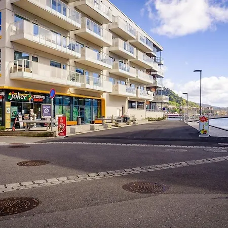 New Penthouse With Sea View In Centrum Bergen